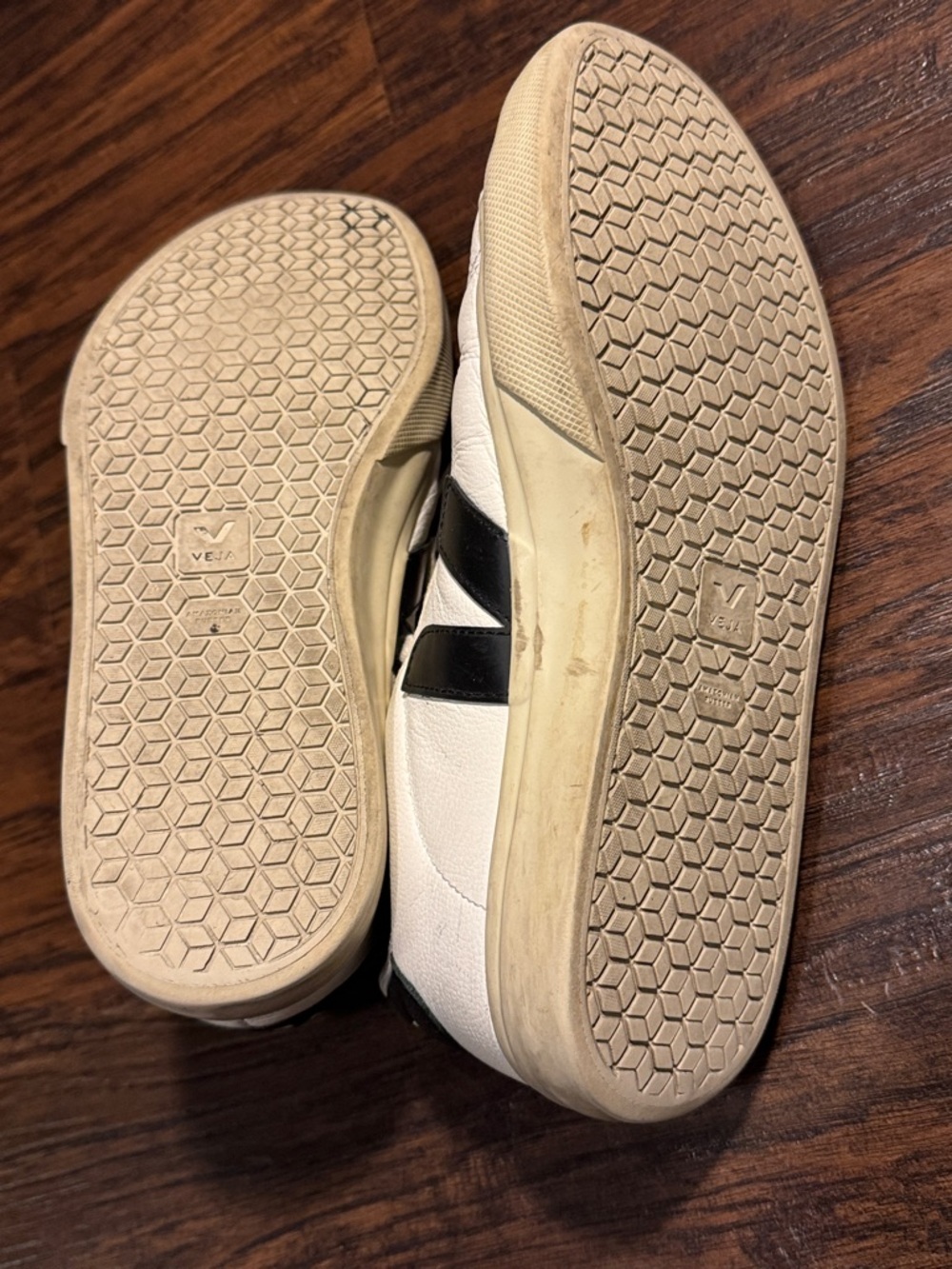 Veja Cream Leather Sneakers with Black V Accents - Picture 8 of 10